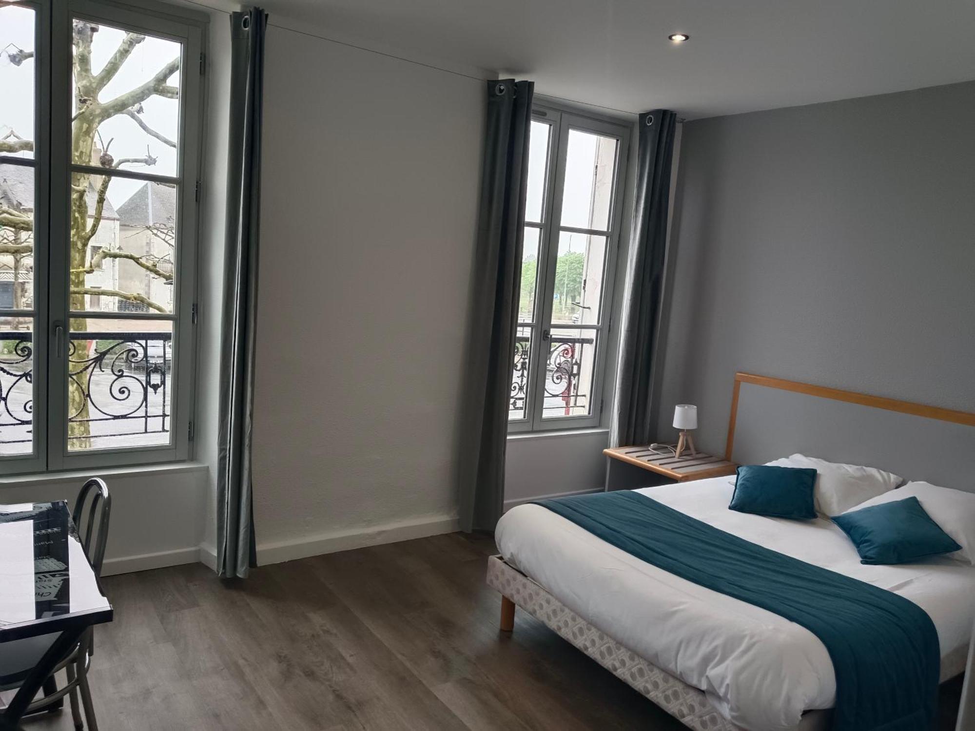 Hotel De France Vatan Eksteriør billede